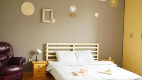 Green Land Apartment